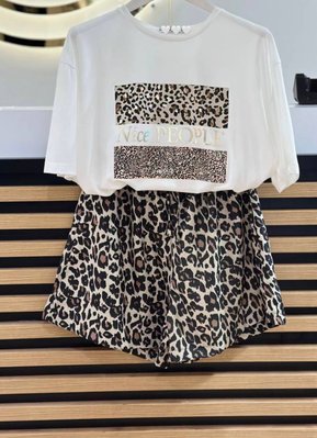 Модні леопардові шорти на резинці 42-46 RO 558 фото