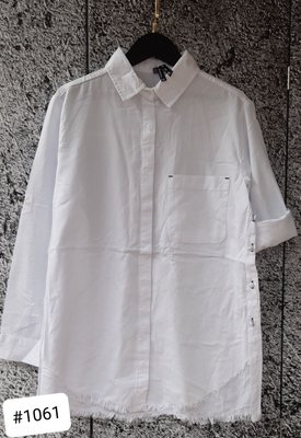 Однотонная модная рубашка с асимметричным низом 42-46 OK 1061 фото