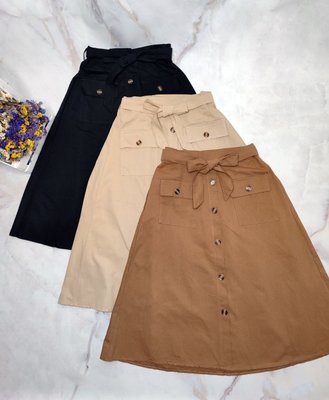 Красивая однотонная юбка с пуговицами и поясом 42-46 (в расцветках) GG 610 фото