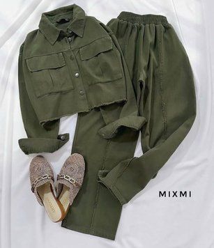 Женский джинсовый костюм с укороченной курткой 42-50 (в расцветках) MX 3403 фото